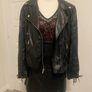 Guess Women’s Black Faux Leather Jacket Used Exelent